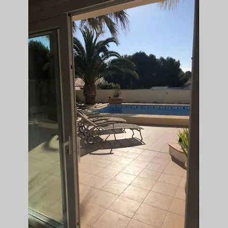 Casa Sobre El Mar, A Beautiful Oasis 1000m From Beach